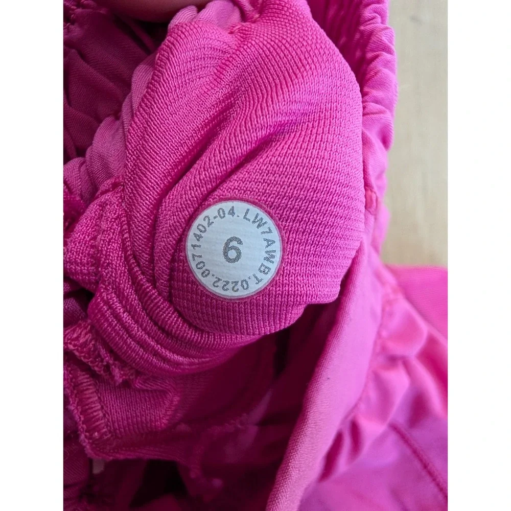 Lululemon Hotty Hot Short II Low Rise 4